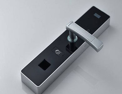 八步24小时上门开锁公司