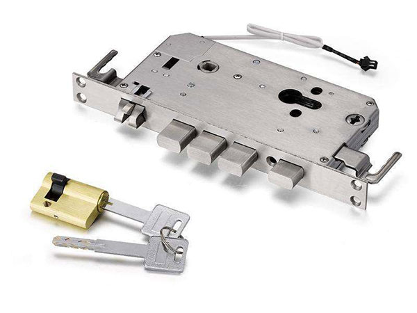 八步24小时上门开锁公司